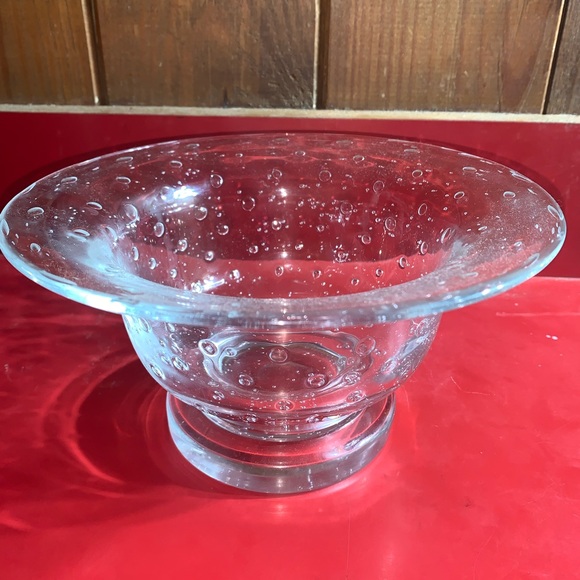 Controlled Bubbles Rain Drop Glass Bowl - Picture 3 of 5